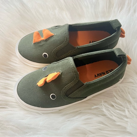 NWOT Dinosaur slip on shoes - Picture 2 of 3